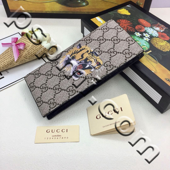 グッチ財布 レプリカ背面デザイン